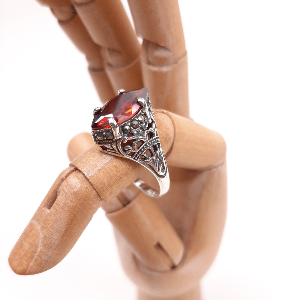 Sterling Silver Ring With Ruby Red Tone Stone .92… - image 2